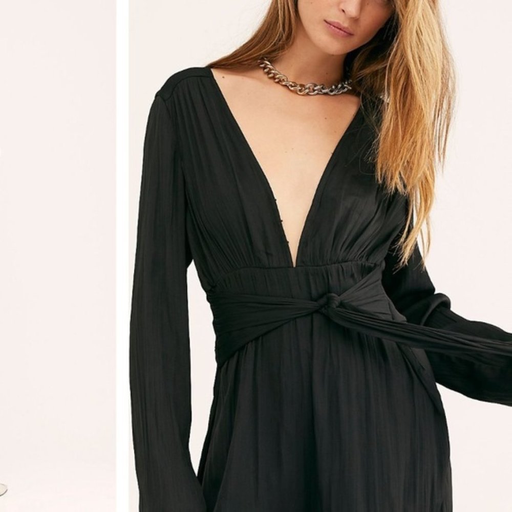 Free People Larina Black silky jumpsuit 8 10 NWT - Picture 3 of 8